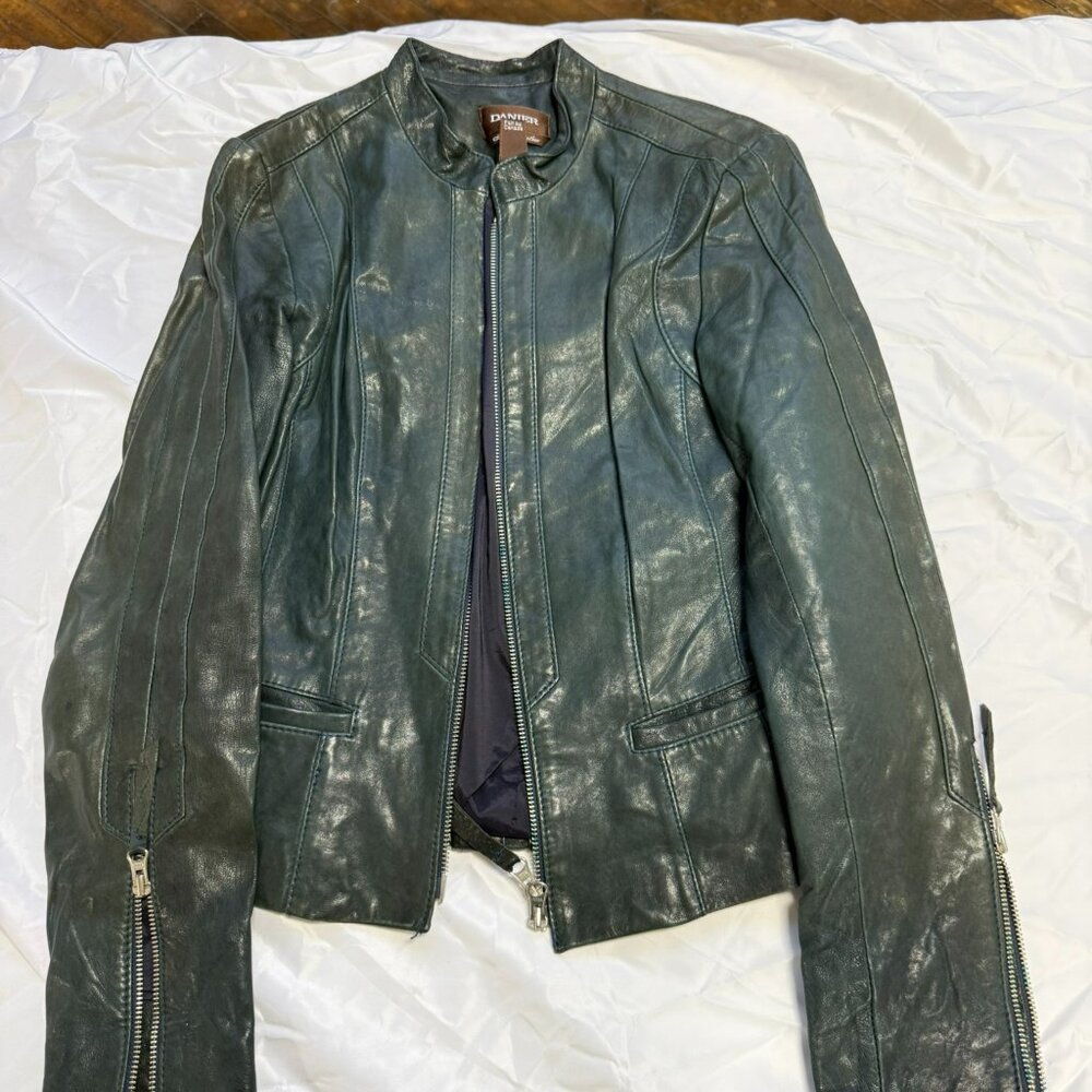 Danier Women's Black Italian Leather Jacket - Size S / P